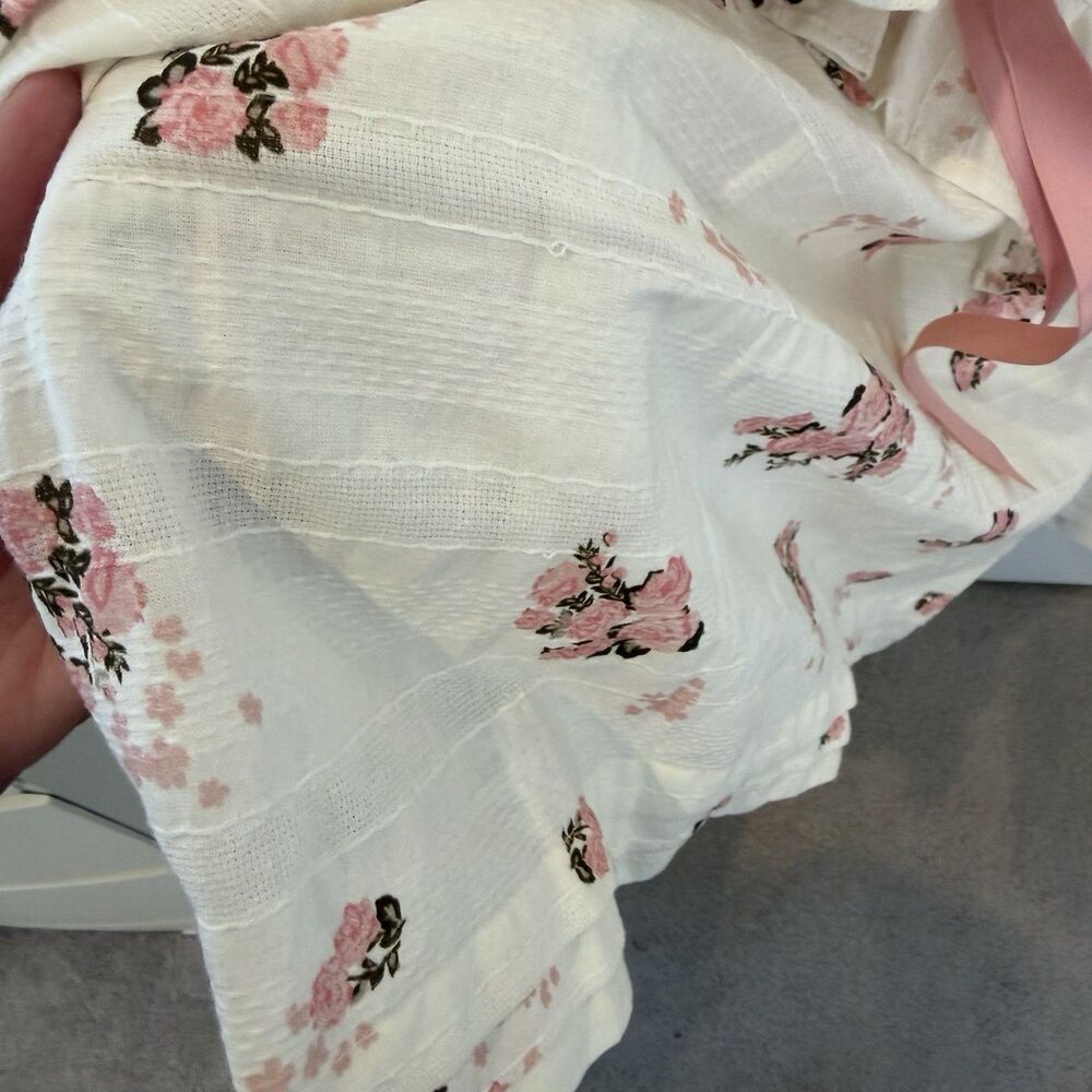 [ON HOLD NOT FOR SALE] Floral Off-Shoulder Dress - Picture 7 of 14